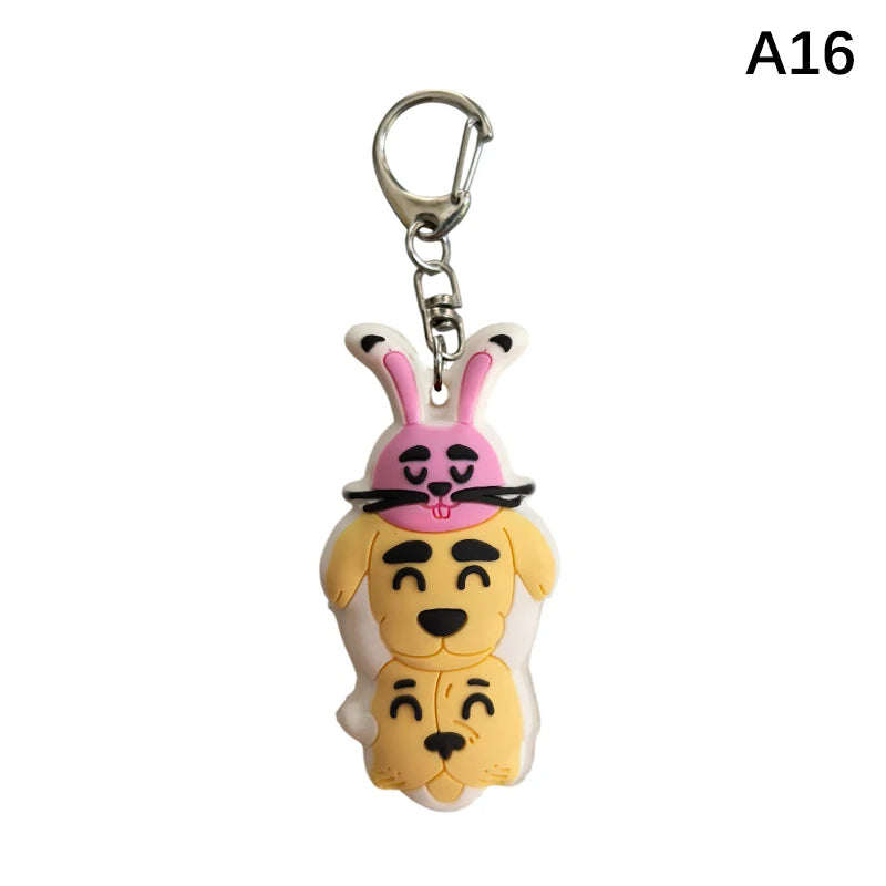 Ouvre-ampoule en forme de seringue avec porte-clés