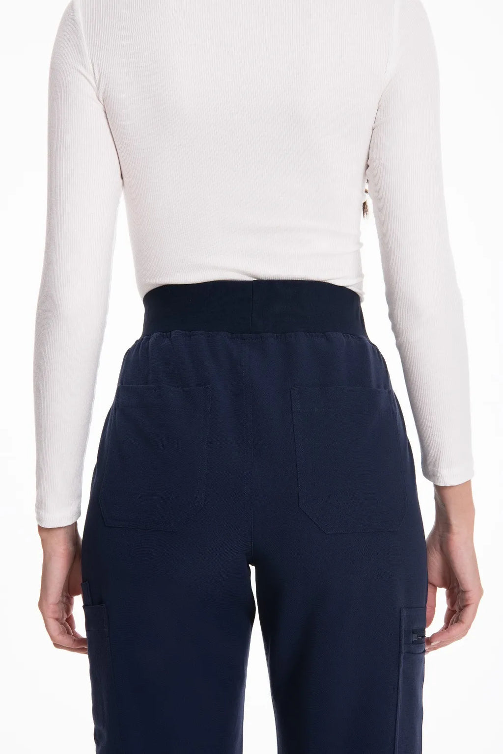 KUNGFU SCRUBS Sous-vêtement médical sans couture col rond manches longues femme