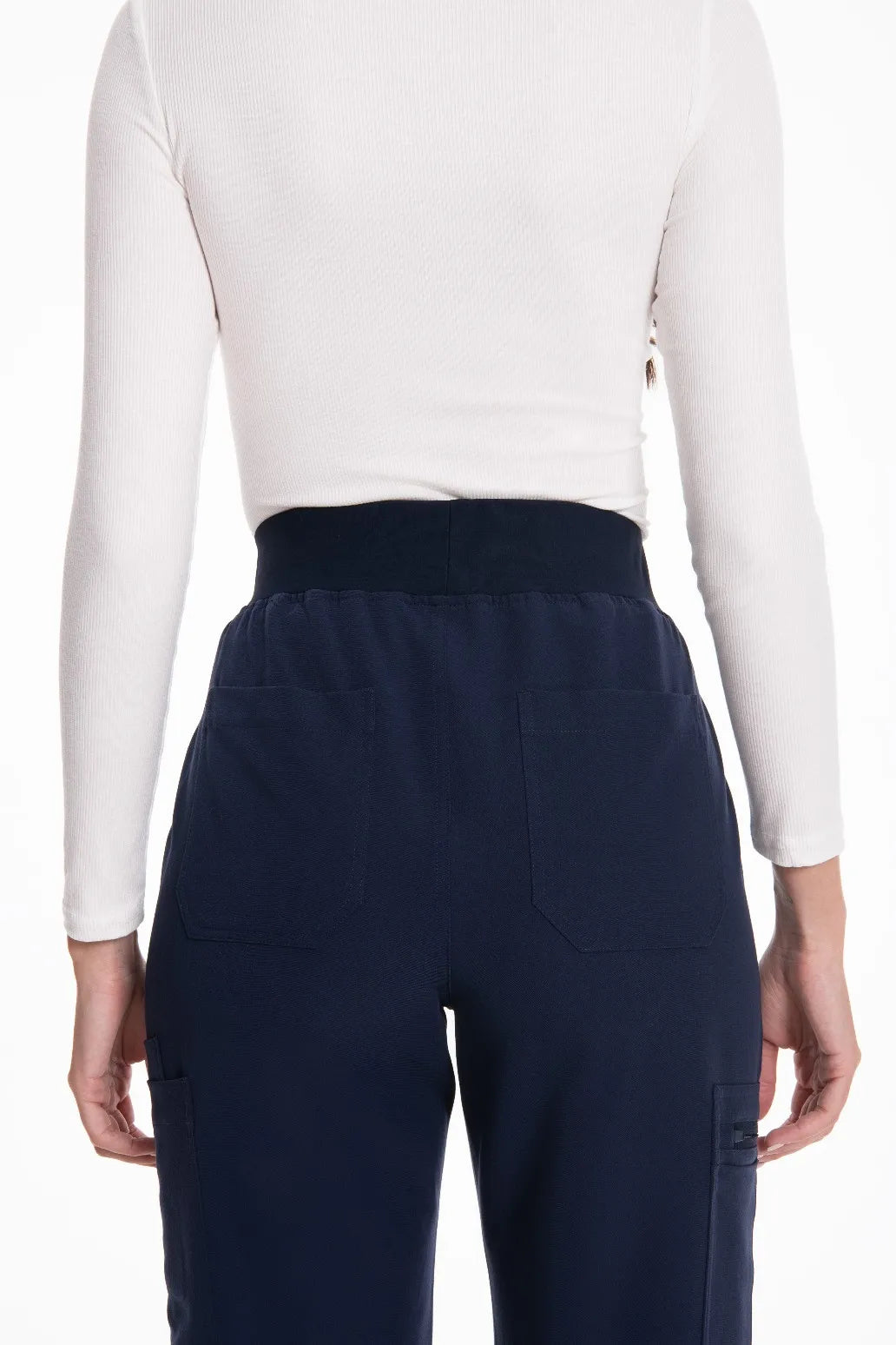 KUNGFU SCRUBS Sous-vêtement médical sans couture col rond manches longues femme