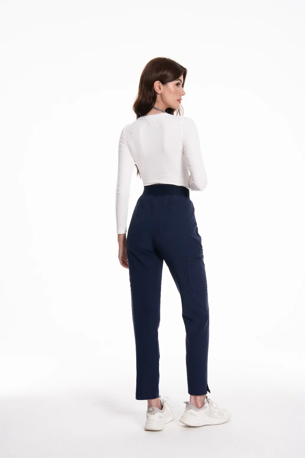 KUNGFU SCRUBS Sous-vêtement médical sans couture col rond manches longues femme